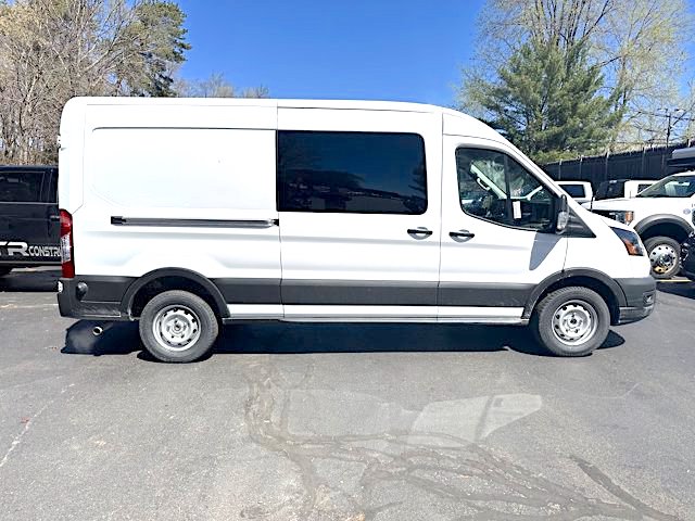 2024 T250 MEDIUM ROOF VAN