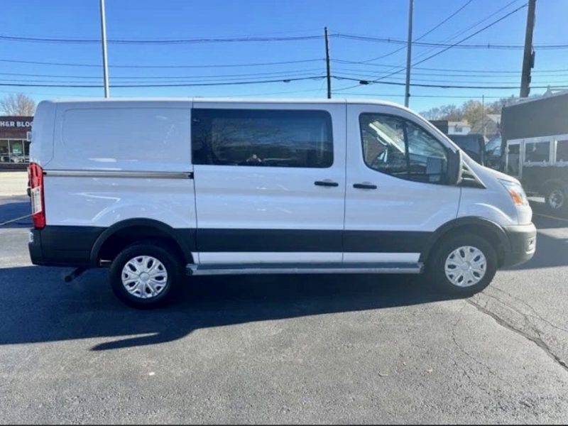 2022 T150 CARGO VAN