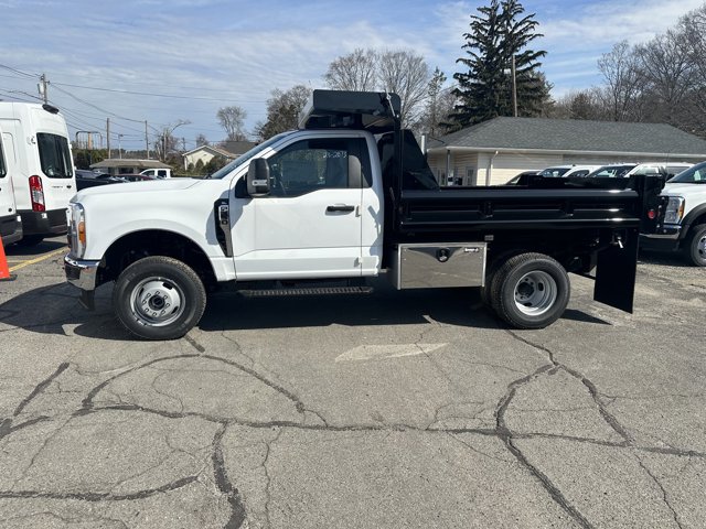 2023 FORD F350 DUMP.